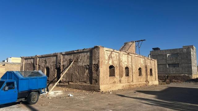 نیکرو: مرمت ابنیه تاریخی شهرستان انار آغاز شد