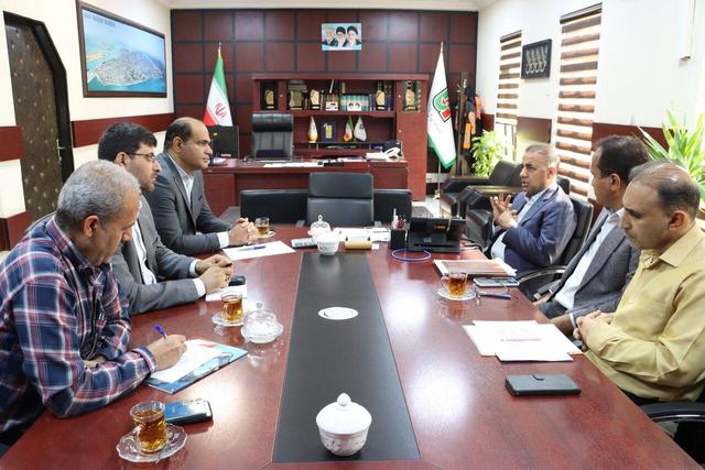 فرماندار عسلویه: مردم از وضعیت پروژه «هاله - بساتین» گلایه‌مند هستند