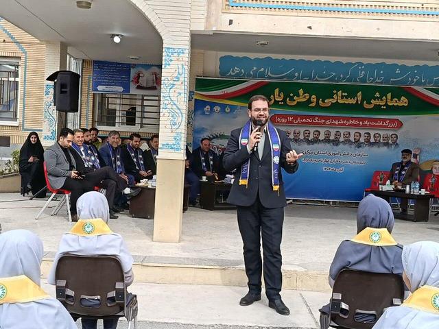 فلاحتکار: آینده ایران در گرو مسئولیت‌پذیری جوانان است