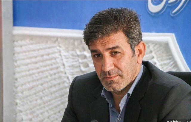 پیرحسینلو: آمار بازماندگان از تحصیل مرکزی باید دو رقمی شود