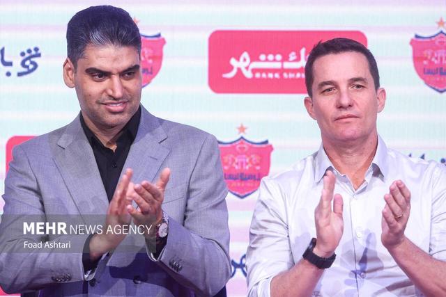 جلسه مدیرعامل باشگاه پرسپولیس با اوسمار