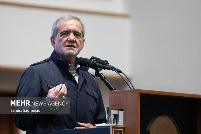 پزشکیان: زندگی آسان و اثرگذار، در گرو کنار گذاشتن تشریفات و تجملات است