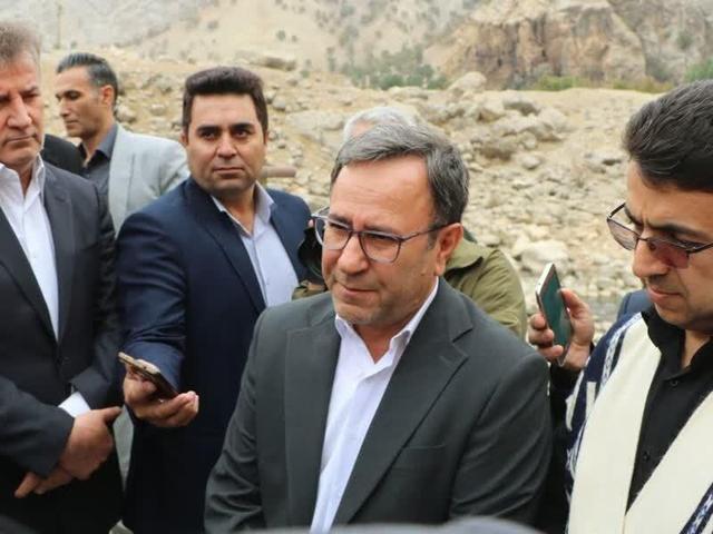 لرستان دارای زیرساختهای بسیار مناسبی برای پرورش ماهی است