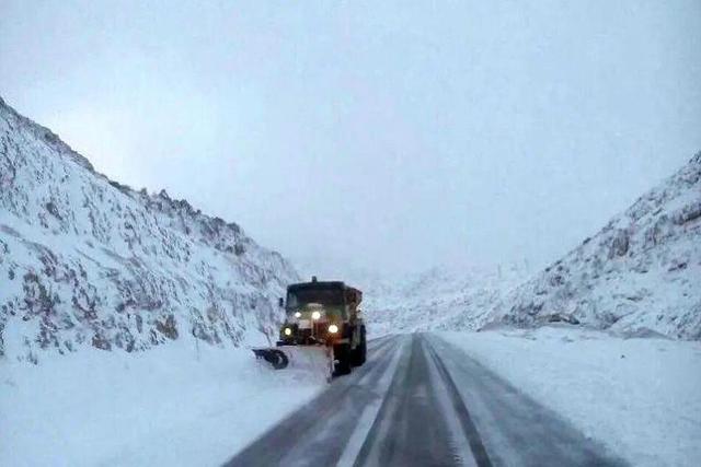 گردنه تته در محور پاوه به مریوان تا اطلاع‌ ثانوی مسدود شد
