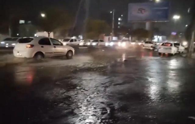 آغاز بارش باران رحمت الهی در بیجار گروس