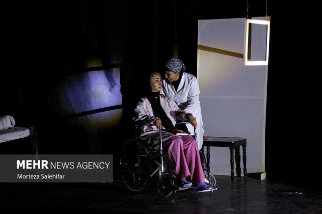 سی‌وهفتمین جشنواره تئاتر چهارمحال و بختیاری