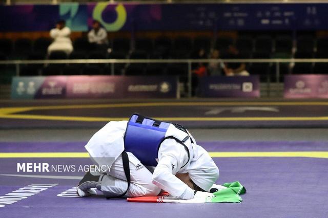 ساینا کریمی: خوشحالم با مدال طلا توانستم دل مردم ایران را شاد کنم