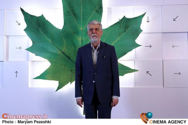 ایران در شرایط جنگ و آینده به ظاهر مبهم زنده است/ ایران در شرایط جنگ و آینده به ظاهر مبهم زنده است!