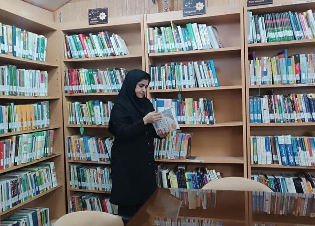 کتابداران، مدیران سطرهای بی‌پایان آگاه‌بخشی