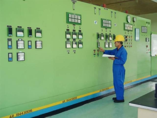 پیش راه‌اندازی ایستگاه تزریق گاز میدان نفتی قلعه‌نار خوزستان با موفقیت انجام شد