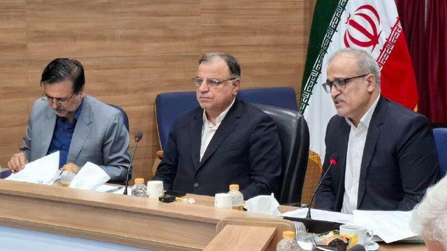 استاندار گلستان: یارانه نان، بنزین و ارزاق عمومی، حق انحصاری شهروندان ایرانی است