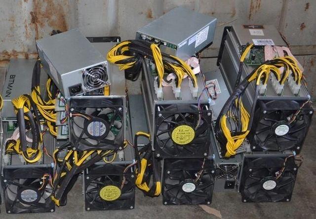 کشف ۳۲ دستگاه ماینر غیرمجاز در امیدیه