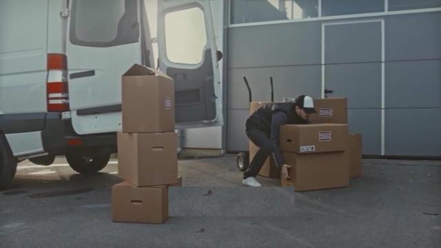 دزدیدن بسته‌های پستی مردم دردسرساز شده +ویدیو