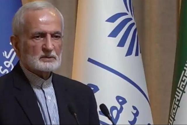 نشانهای از اینکه که تحولی در دیدگاه آقای ترامپ رخ داده باشد، مشاهده نمیکنیم