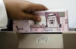 پایان دوران حقوق‌های نجومی در عربستان؛ دستمزدهای خارجی‌ها رو به کاهش است