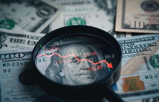 بدهی عمومی ۱۱۰ تریلیون دلاری جهان در یک نگاه