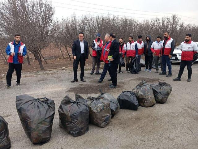 راه‌اندازی پویش مردمی برای پاکسازی ورودی اردبیل