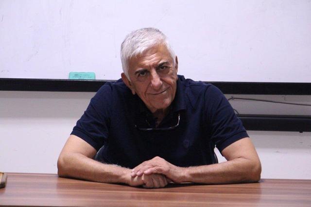 کیانیان: برای بازگشت هنرمندان به کشور تضمین داده شود