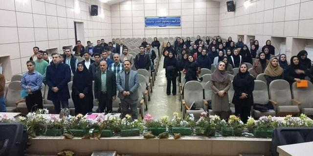 معلمان استثنایی «معلمانی بدون زنگ تفریح» و نماد ایثار در آموزش‌وپرورش‌اند