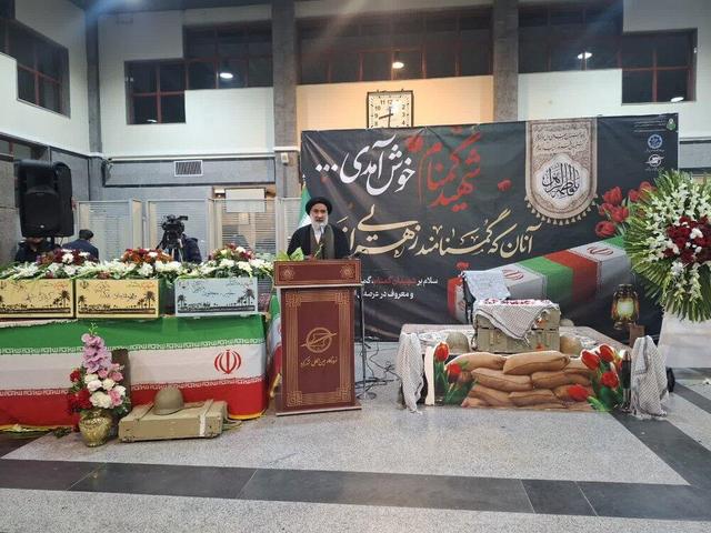 نماینده ولیفقیه در چهارمحال و بختیاری: ملت ایران در جستوجوی شرافت و عبودیت است