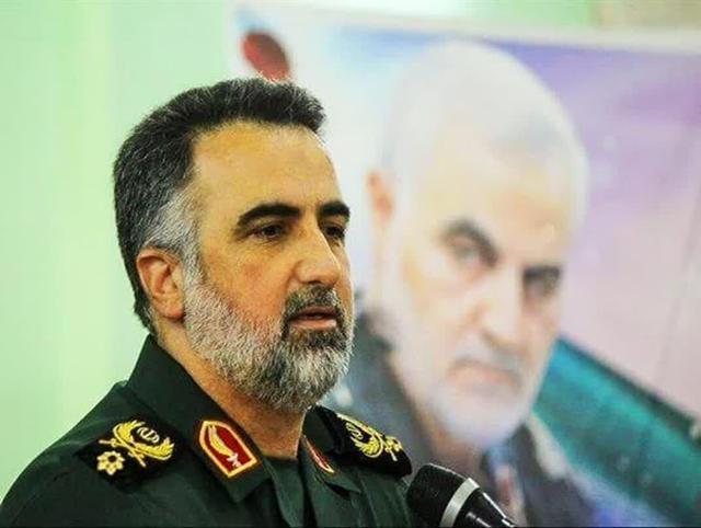 معاون اجرایی سپاه: پرچمداران اسلام از نبی مکرم تا مقام معظم رهبری از اسلام دفاع کردهاند/ تبعیت از ولی فقیه رمز ماندگاری ایران است