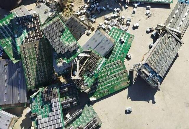 امحای ۲۵۱ دستگاه ماینر غیرمجاز در انبارهای اموال تملیکی ارومیه