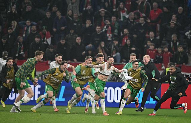 عکس| معجزه بوداپست برای ایرلند؛ این مسابقه فوتبال فراموش نخواهد شد