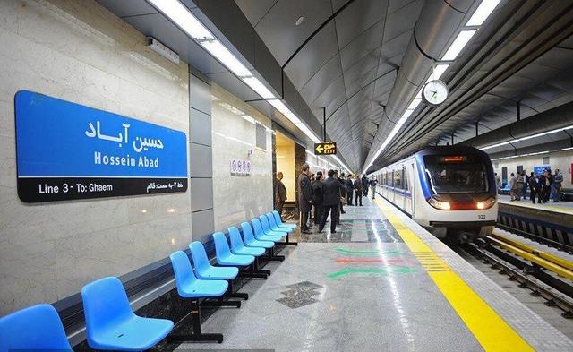 سفری ارزان، سریع و بی‌دردسر به محبوب‌ترین نقاط گردشگری پایتخت با مترو