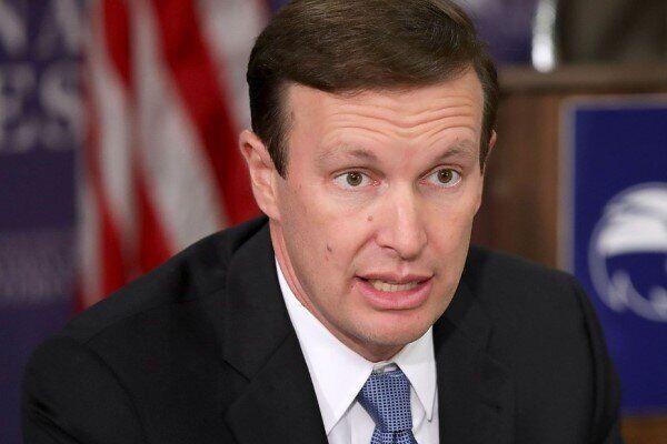 پیش بینی سناتور آمریکایی درباره سرنگونی ترامپ: بزرگترین رسوایی در حال وقوع است