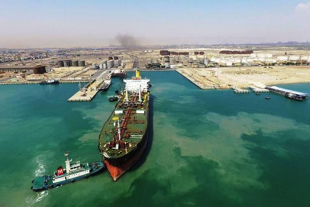 صادرات نفتی و ترانزیت خارجی بندرشهید رجایی به مرز هشت میلیون تُن رسید