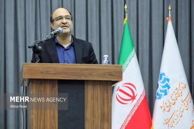 بابایی: کتابداران محور تحول کتابخانه‌های عمومی هستند