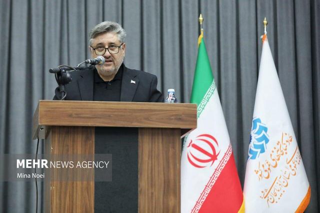 پایان: ترکیب دانش و مهارت کلید موفقیت کتابداران است