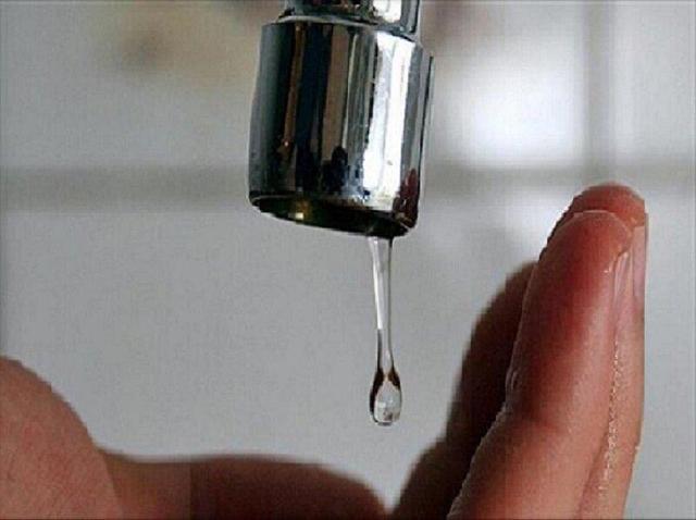 افت فشار آب شرب در بندرعباس و روستاهای اطراف به مدت ۴۸ ساعت