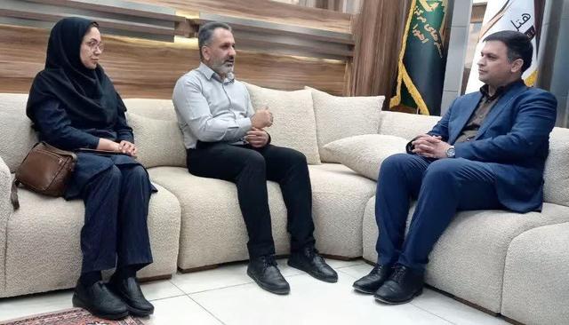 برگزاری جلسه هماندیشی و ارائه راهکارهای تقویت دفاتر خدمات مسافرتی و تورگردانان در استان مرکزی