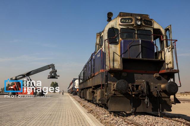 صادرات ریلی مشتقات نفتی از مبدا لرستان آغاز شد