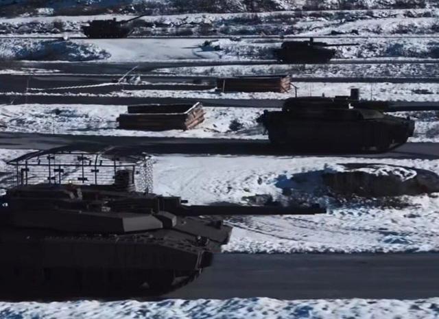 تانک‌های فرانسوی ضد پهپاد شدند +عکس