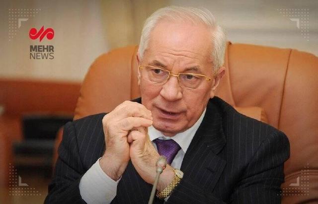 آزاروف: آمریکا دنبال جانشین برای زلنسکی است