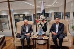 تخت روانچی با وزیر امور خارجه پاکستان دیدار کرد