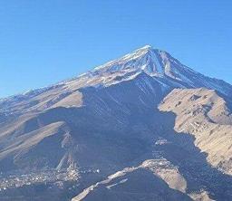 در دل دماوند چه میگذرد / چرا قله دماوند دیگر برف ندارد؟