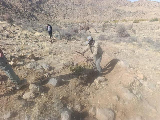 رفع تصرف ۲۰۰۰ متر مربع اراضی ملی در استهبان/ ایجاد کمربند حفاظتی در بختگان