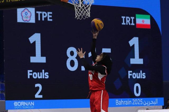 اولین برد بسکتبال زنان ایران در ریاض