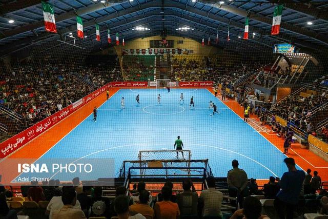 سرمربی تیم فوتسال فولاد زرند: بی‌دقتی باعث شکست شد/ فوتسال همین تنش‌ها را دارد