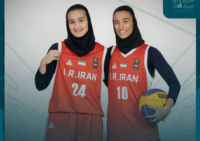 واکنش دختران بسکتبال ایران به برد مقابل مصر 