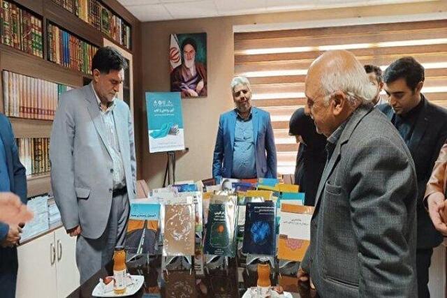 رونمایی از ۳۰ عنوان از تازههای نشر جهاددانشگاهی قم