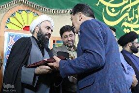 خادمین و ذاکرین حسینی در یزد تجلیل شدند + عکس