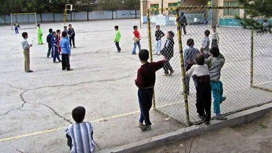 ببینید | افشاگری شوکه‌کننده؛ شهریه گرفتن از اتباع ممنوع شد! / روایت کارشناس مسائل آموزش و پرورش!