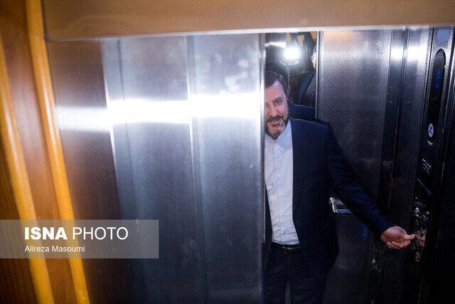 غریبآبادی: این قطعنامه چه مشکلی را حل میکند؟ / غرب آماده مذاکره نیست/ آثار منفی اسنپبک کنترل شد که آنها دوباره سراغ شورای حکام رفتند