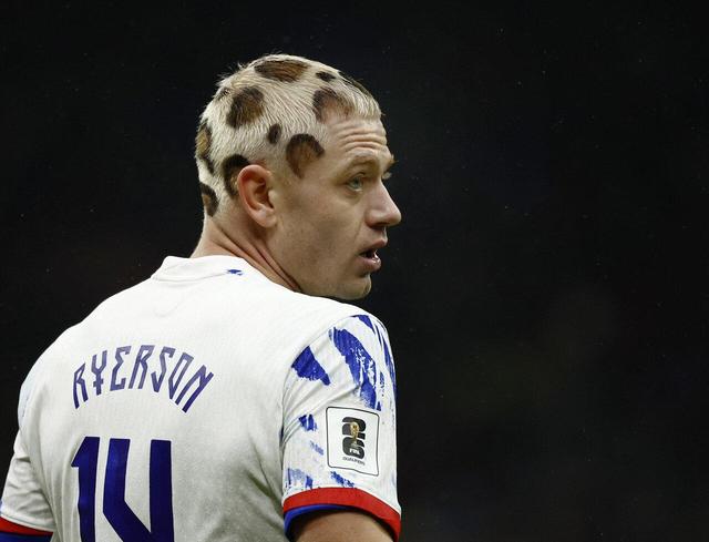 عکس| مدل موی ستاره تیم ملی نروژ با طرح پلنگ ایرانی