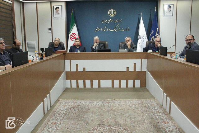 رئیس سابق انجمن آشوریان: خواهش میکنم به ما نگویید «اقلیت»/ صداوسیمای در هیچ برنامهای ما را به عنوان بخشی از ملت ایران معرفی نمیکند