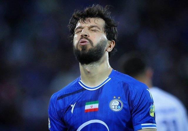 ستاره استقلال: تیم ایران زمان کیروش ترس داشت!